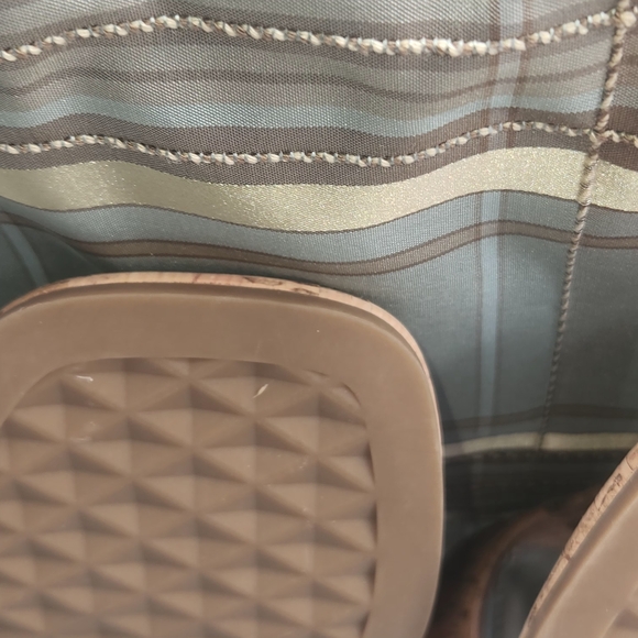 Aerosoles Barry Slides Cork Women's Thong Sandals Mini Wedge Heel. Size 8.5 Med. - Picture 15 of 16